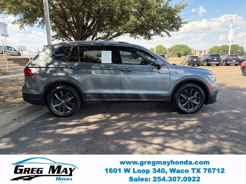 Used 2023 Volkswagen Tiguan SE FWD image 9