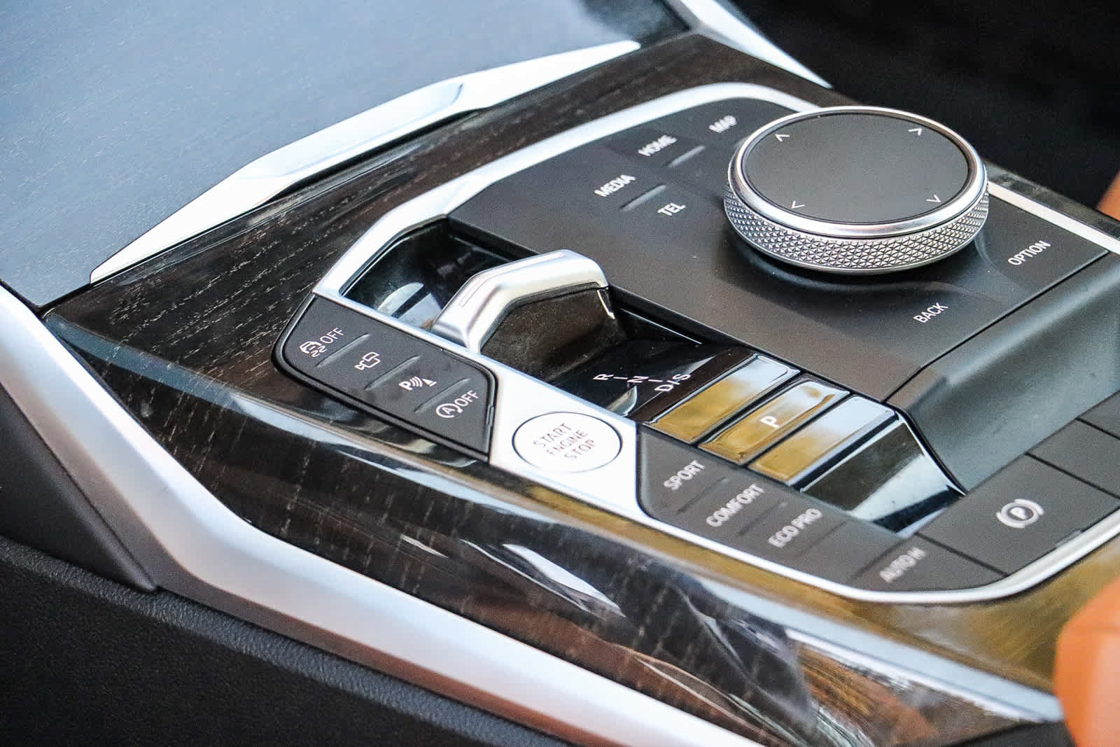 Used 2024 BMW 430i Convertible w/ Premium Package RWD image 27