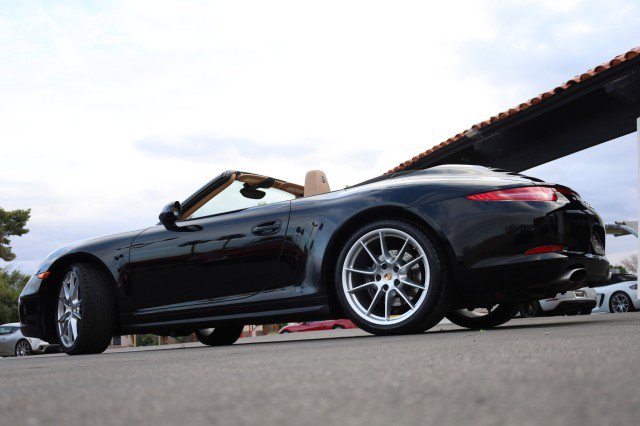 Used 2013 Porsche 911 Carrera image 18