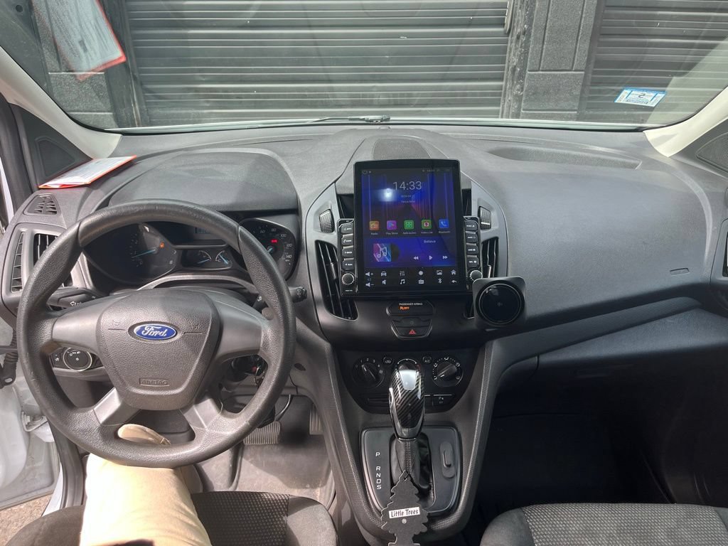 Used 2017 Ford Transit Connect XL FWD image 15