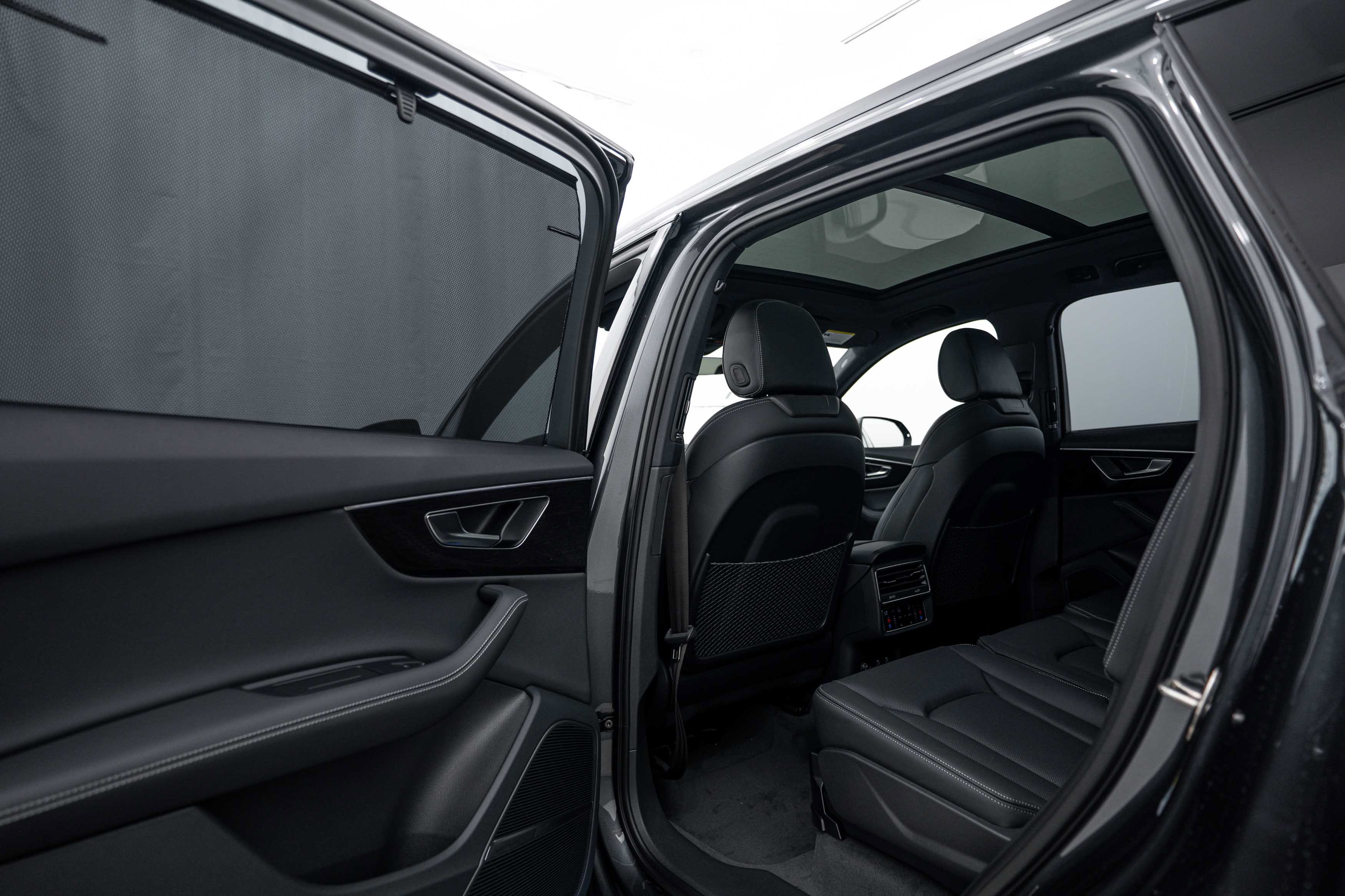 New 2026 Audi Q7 3.0T Prestige AWD/4WD image 18