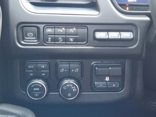 Used 2023 Chevrolet Tahoe High Country image 26