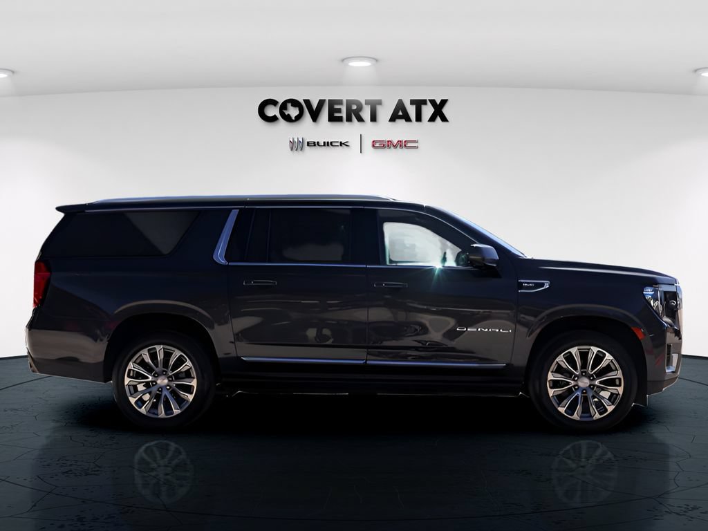 Used 2022 GMC Yukon XL Denali w/ Max Trailering Package AWD/4WD image 8