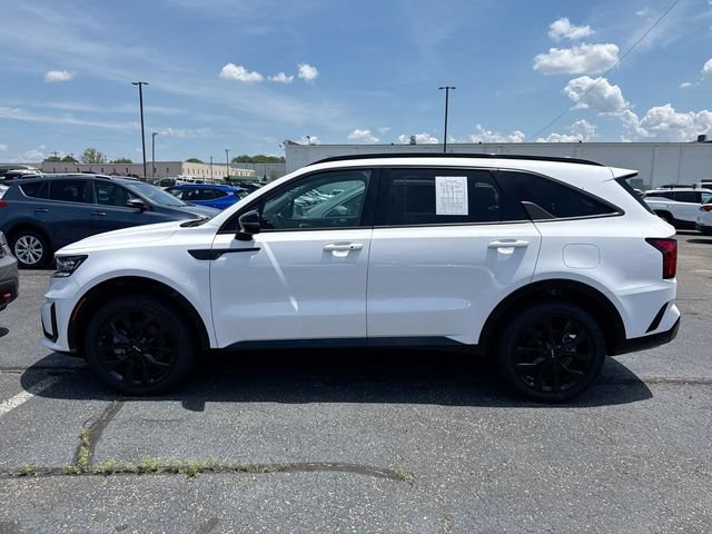 Used 2022 Kia Sorento SX FWD image 2