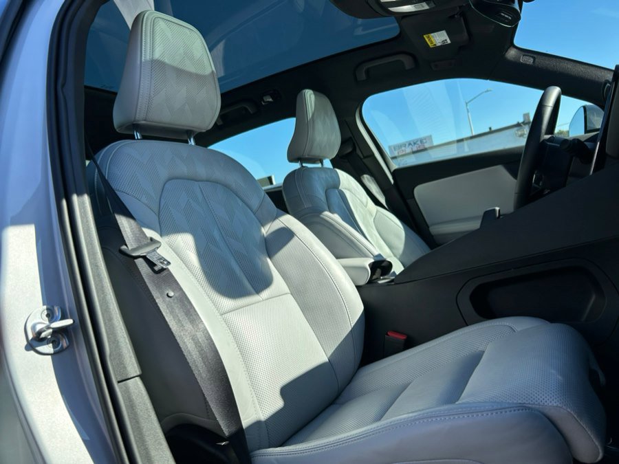 Used 2023 Polestar Polestar 2 w/ Pilot Pack image 35