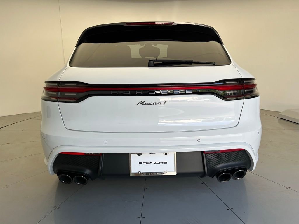 Certified 2025 Porsche Macan Turbo image 21