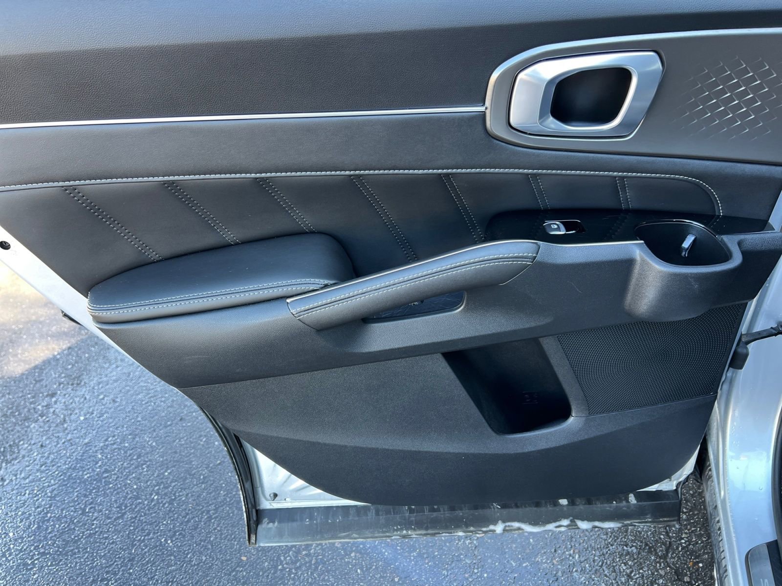 Used 2022 Kia Sorento SX image 34