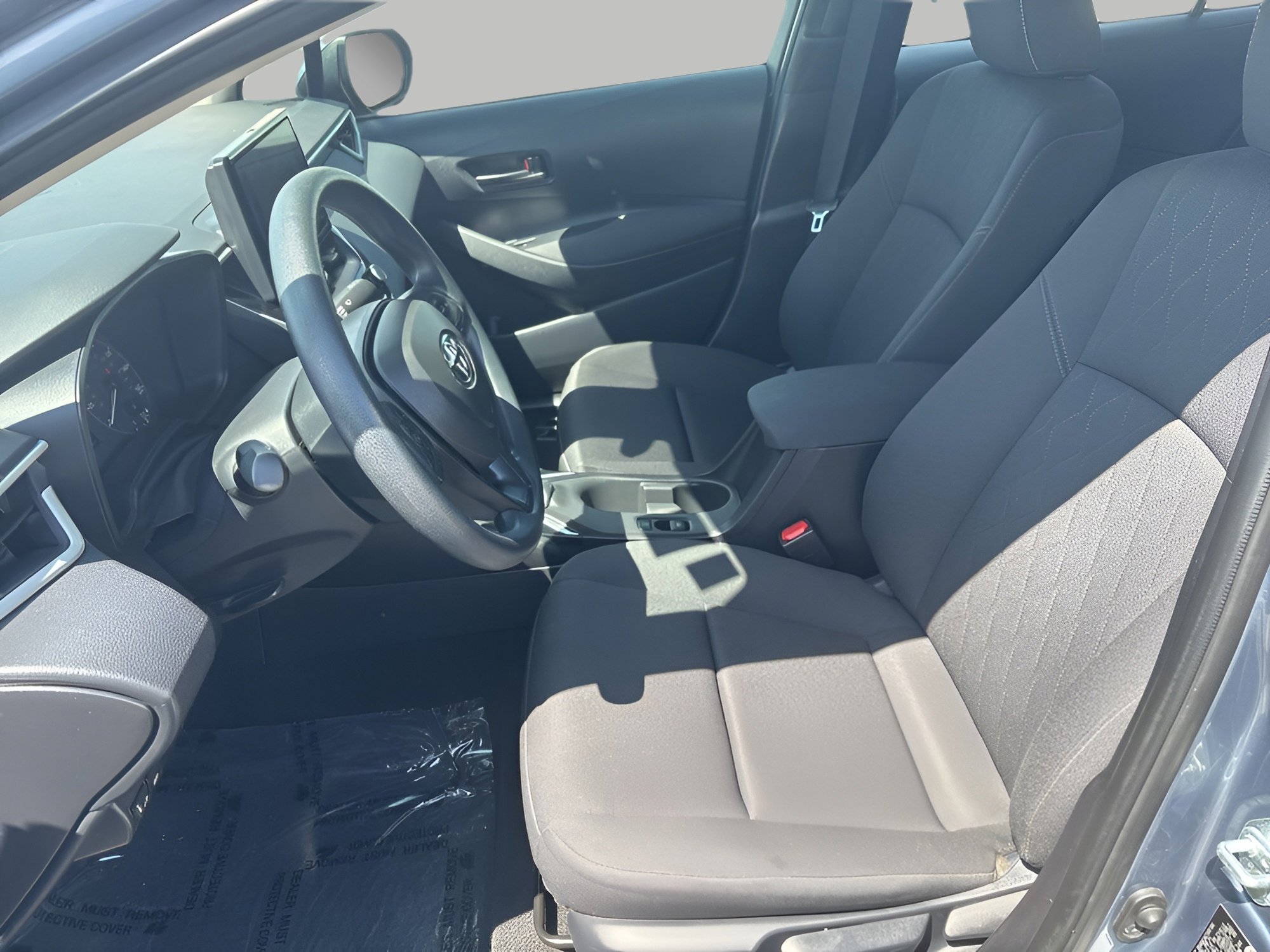 Used 2024 Toyota Corolla LE FWD image 43