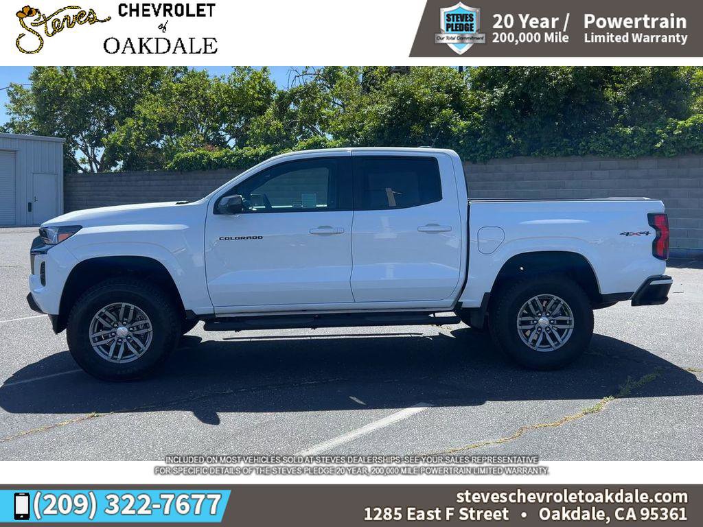 Certified 2024 Chevrolet Colorado LT w/ LT Convenience Package II AWD/4WD image 7