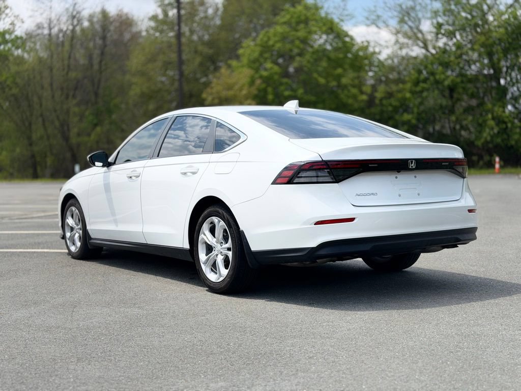 Used 2023 Honda Accord LX image 4