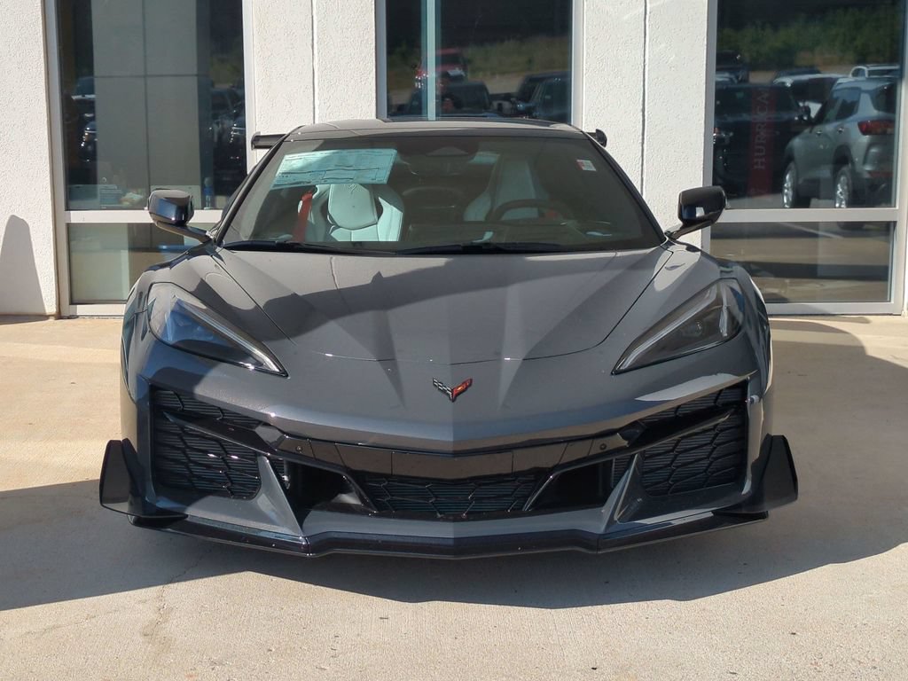 New 2027 Chevrolet Corvette Z06 RWD image 8