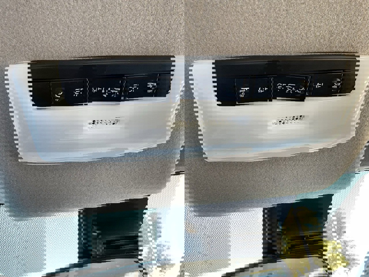 Used 2025 Nissan Versa SV w/ Trunk Package image 27