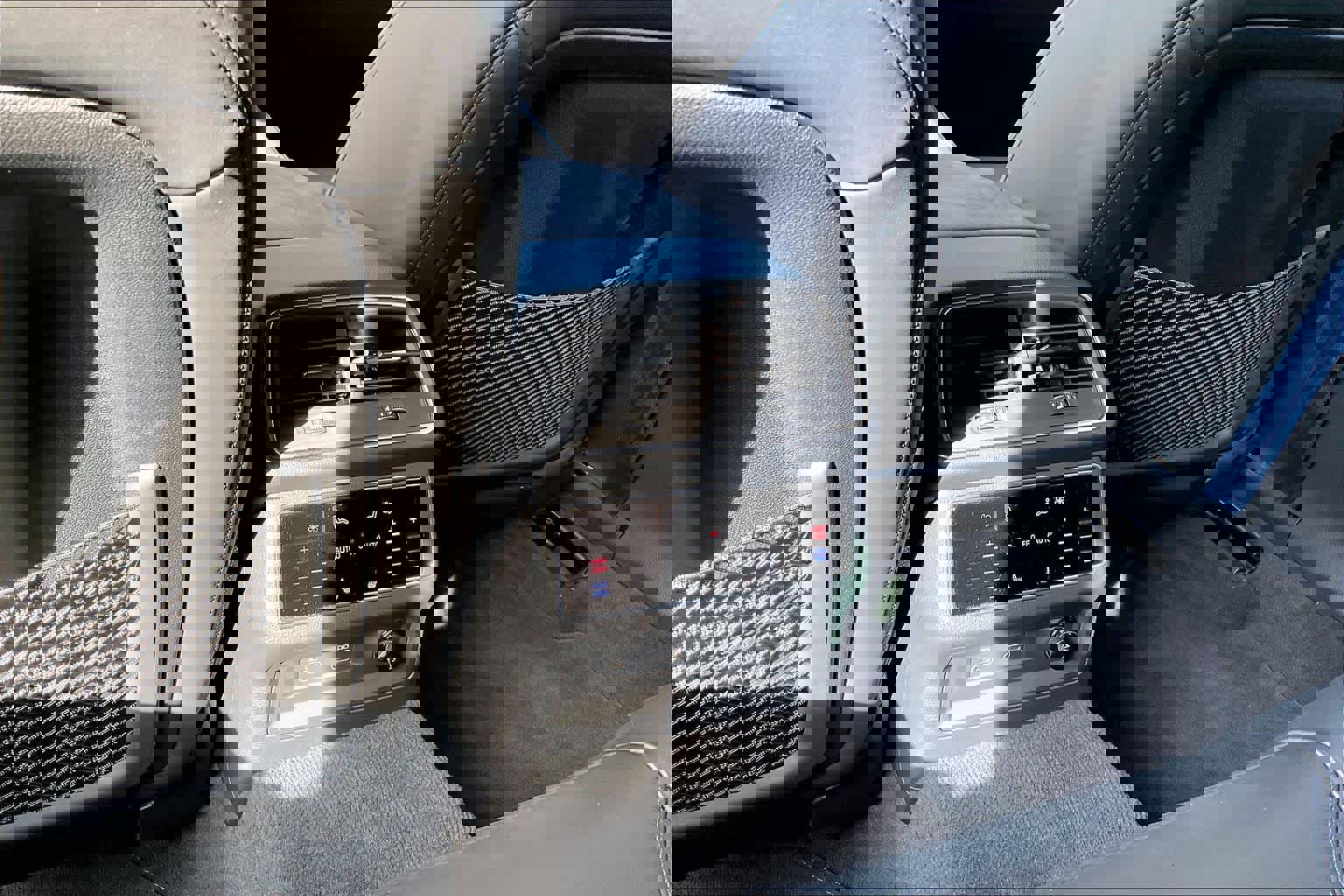 Used 2025 Audi RS 7 Performance image 37