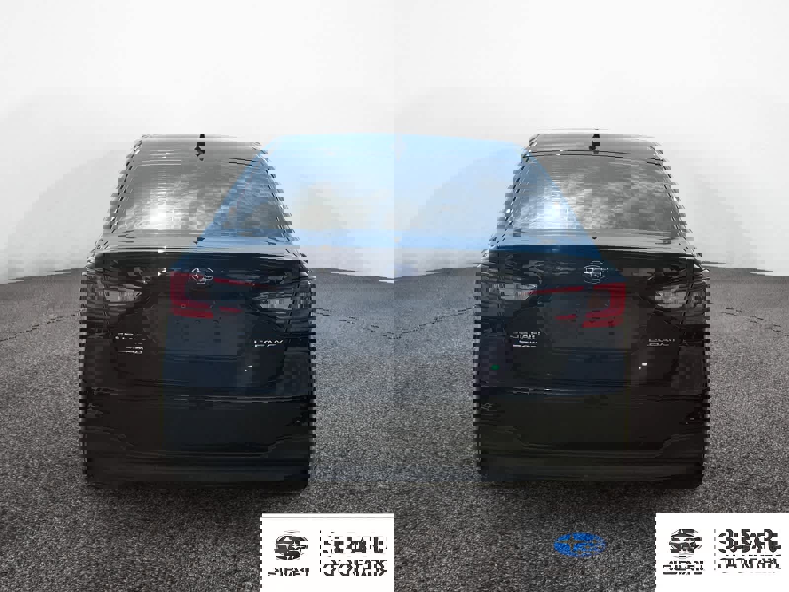 Used 2023 Subaru Legacy Premium image 4