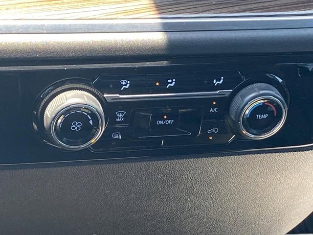 Used 2024 Chevrolet Silverado 2500 LT image 13