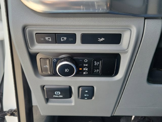 Used 2023 Ford F150 Lariat AWD/4WD image 27