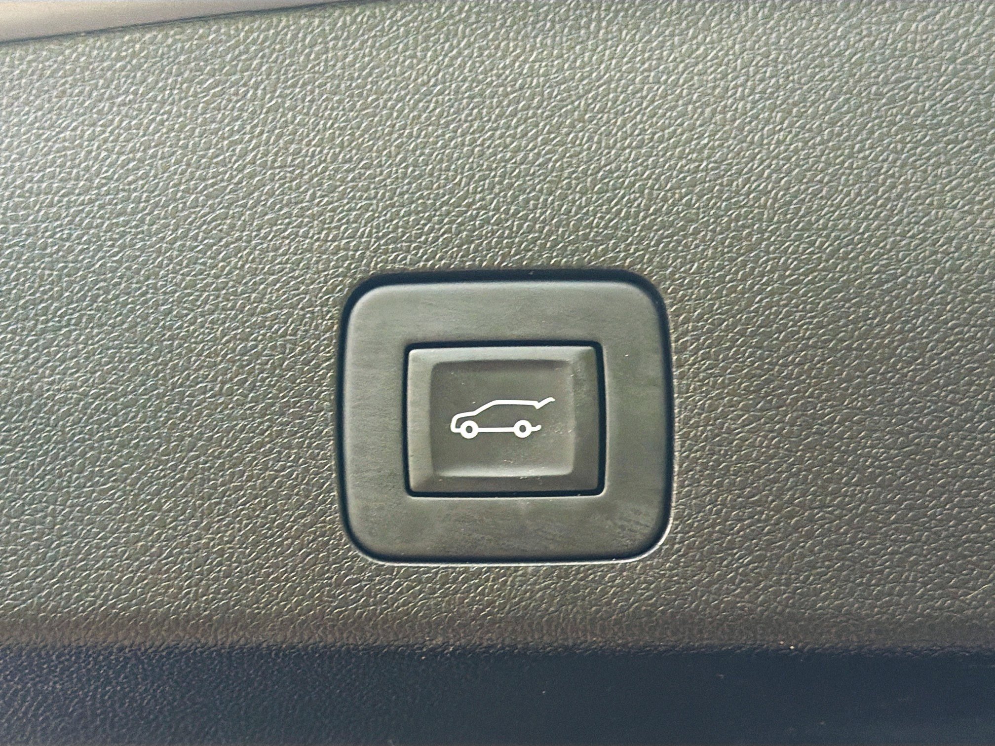 Used 2024 Buick Encore GX Preferred image 11