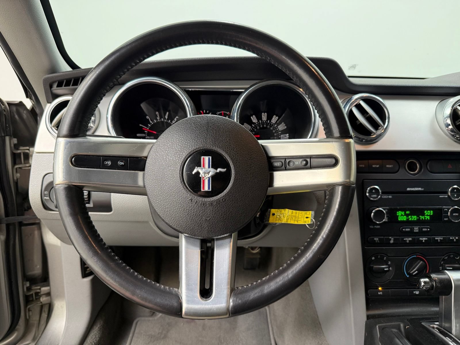 Used 2008 Ford Mustang Premium RWD image 23