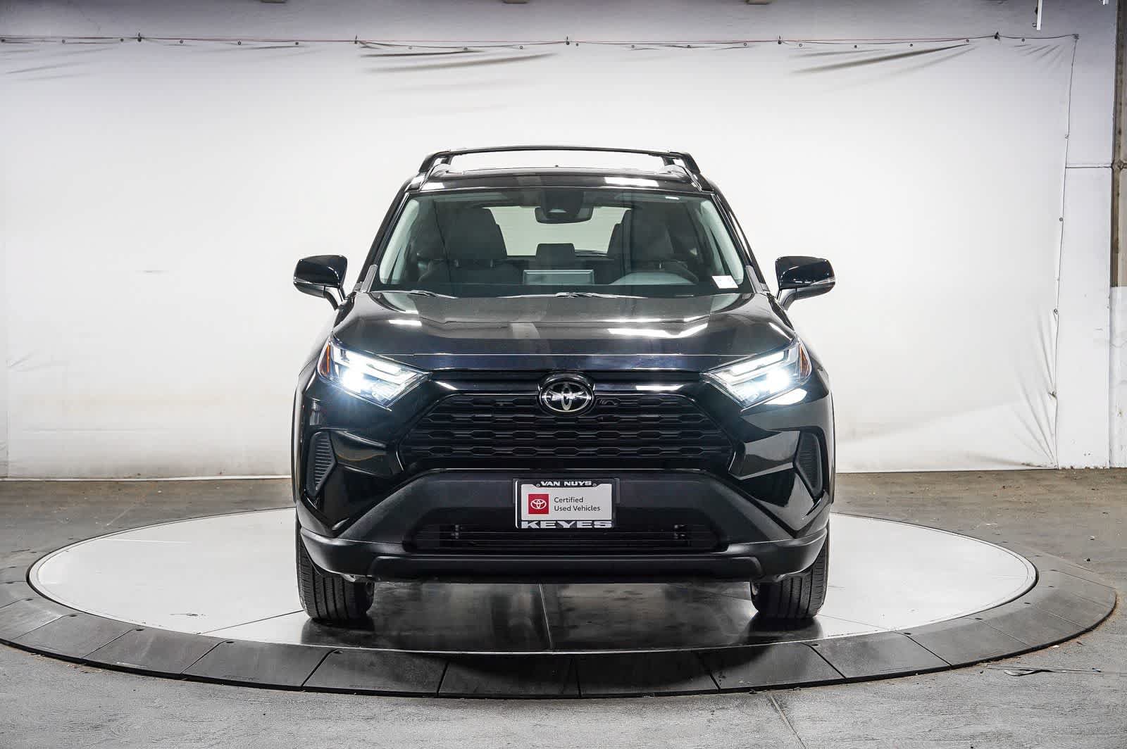Certified 2022 Toyota RAV4 XLE w/ Convenience Package FWD image 7