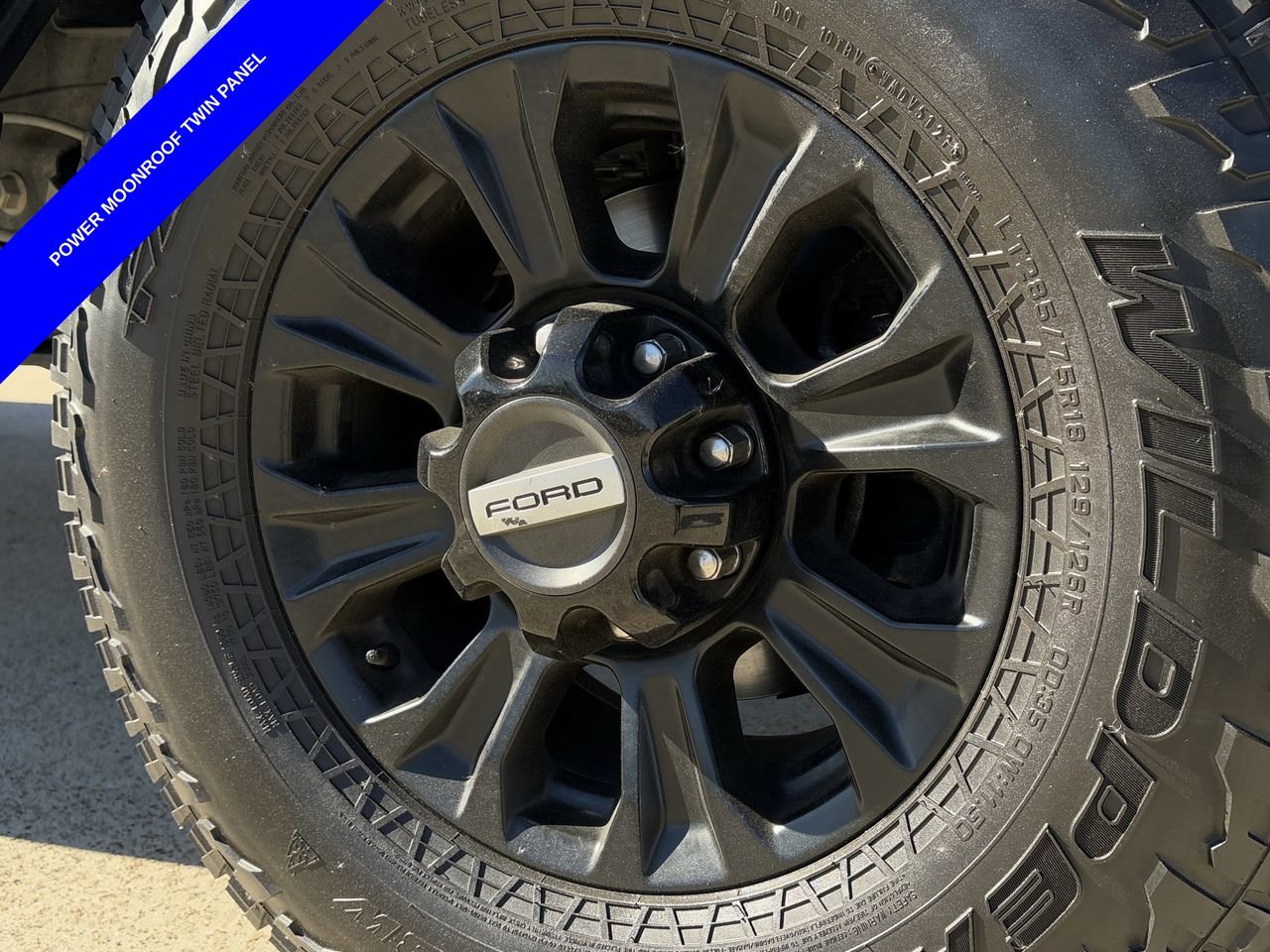 Used 2020 Ford F250 Lariat w/ Tremor Off-Road Package image 12