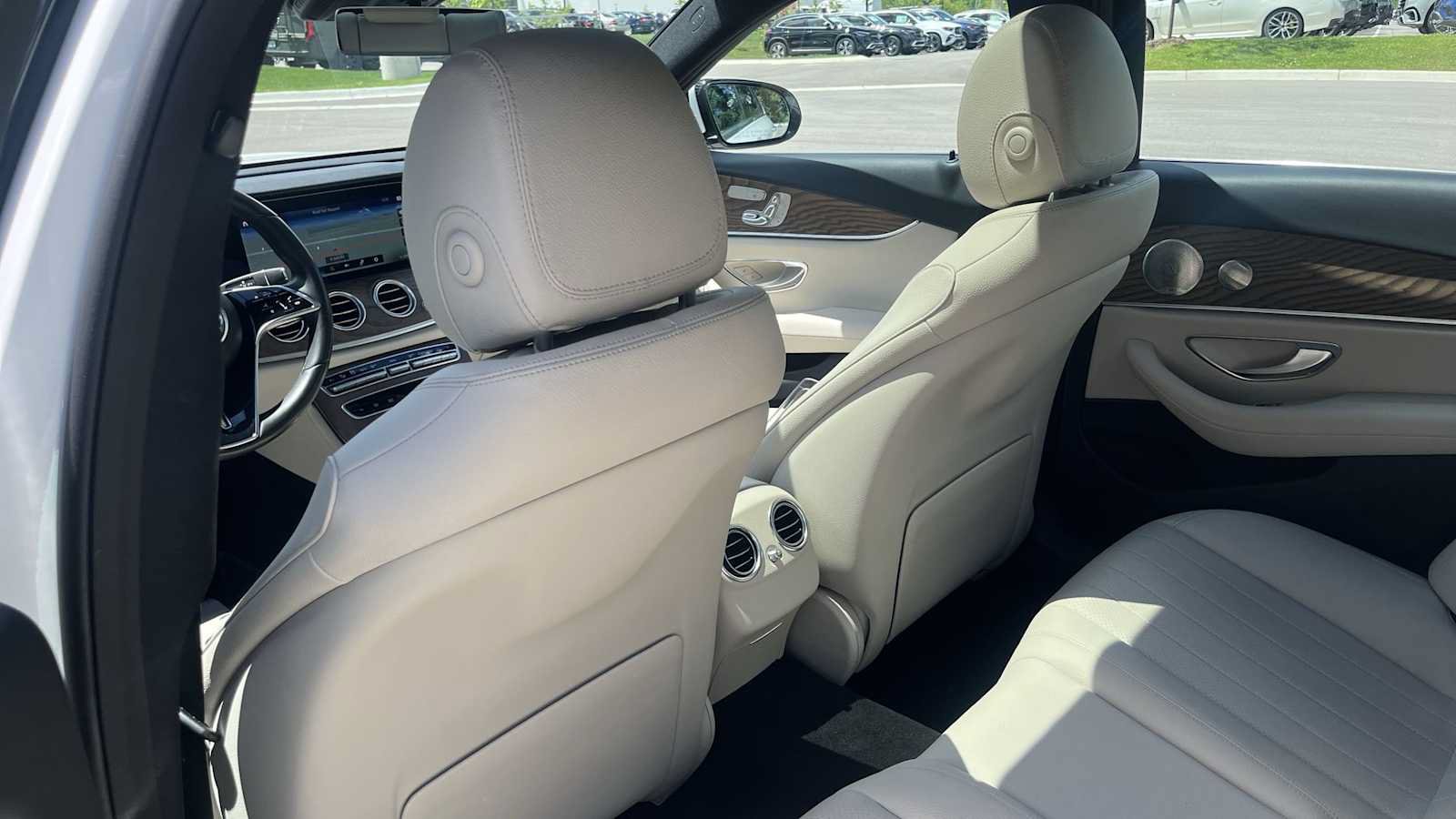 Certified 2023 Mercedes-Benz E 350 4MATIC Sedan image 30