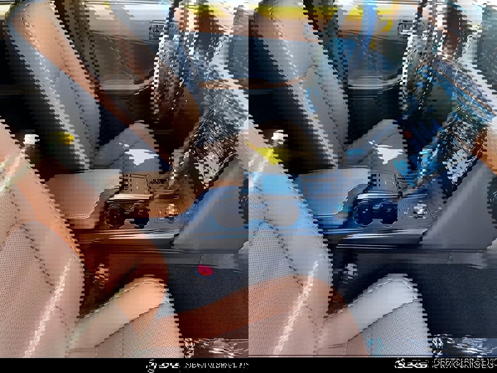 Certified 2023 Lexus IS 300 w/ Comfort Package image 26