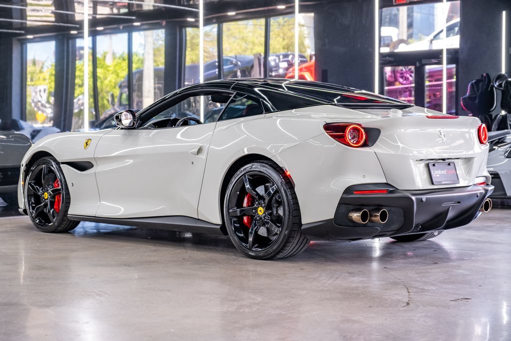 Used 2023 Ferrari Portofino M RWD image 4