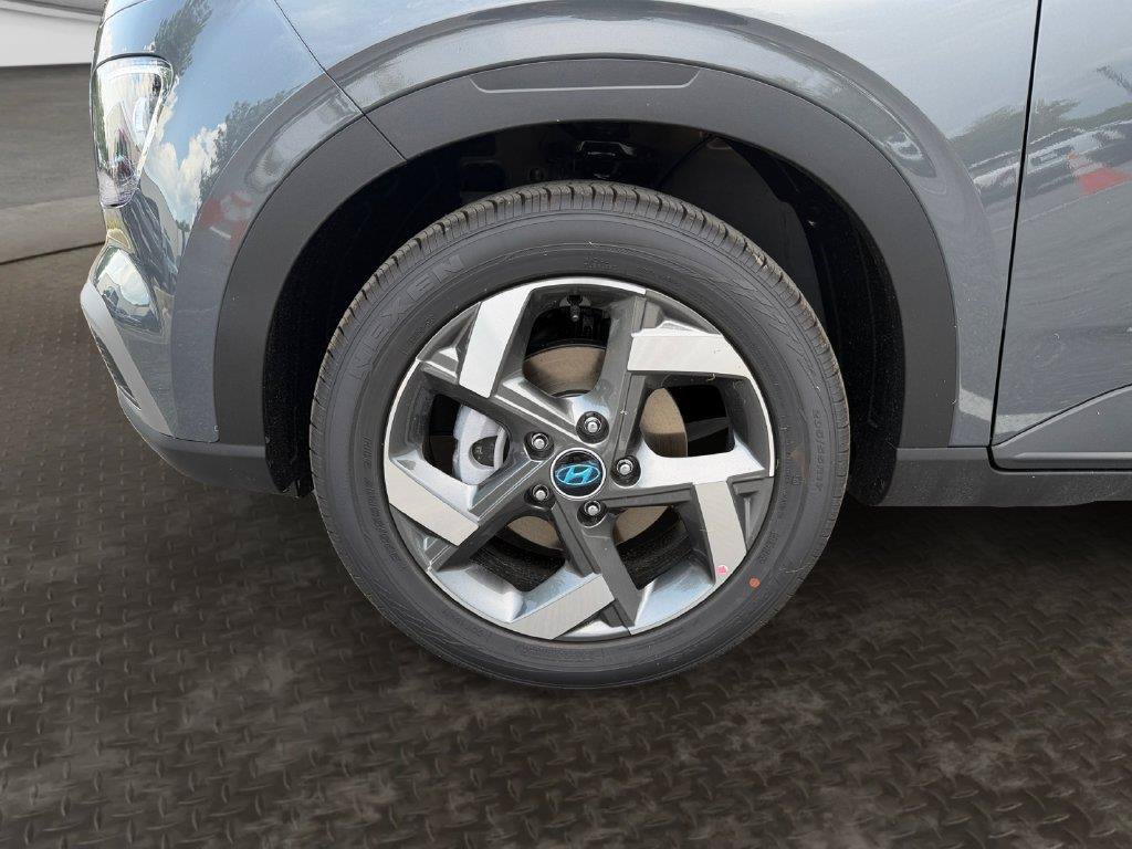 New 2026 Hyundai Venue SEL FWD image 14
