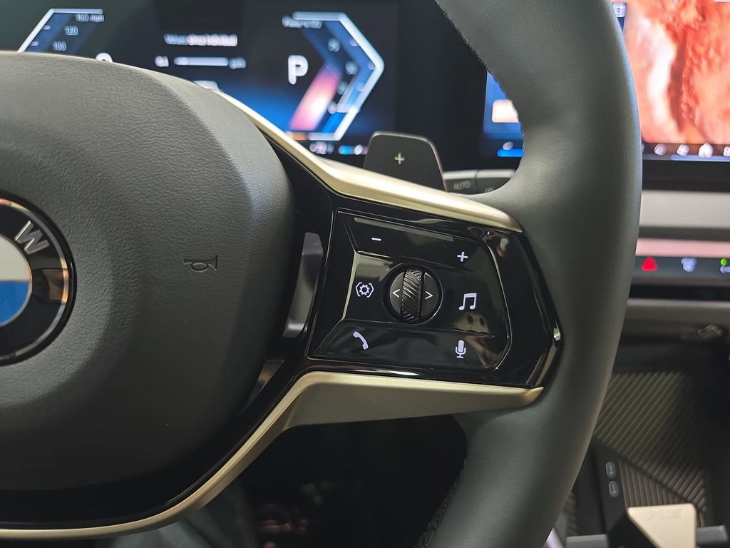 Used 2025 BMW X3 xDrive30i w/ Premium Package image 21