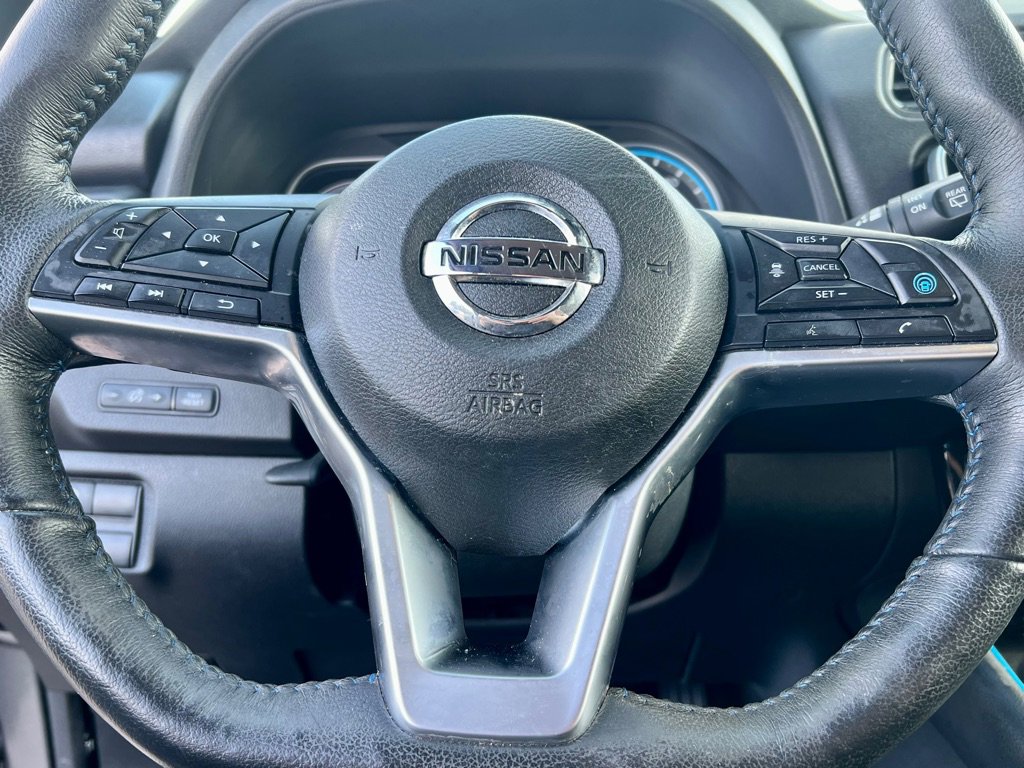 Used 2022 Nissan Leaf SV w/ SV Technology Package image 16
