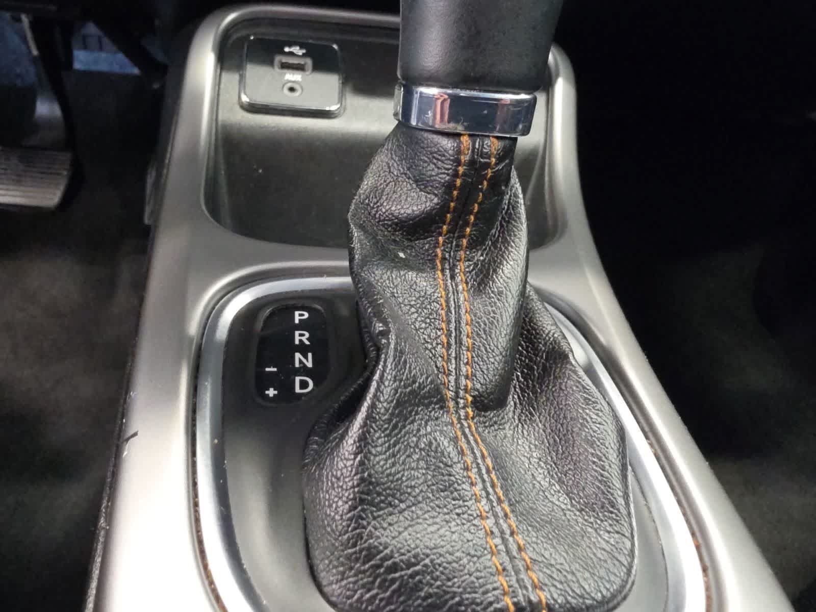 Used 2018 Jeep Compass Latitude w/ Popular Equipment Group FWD image 20