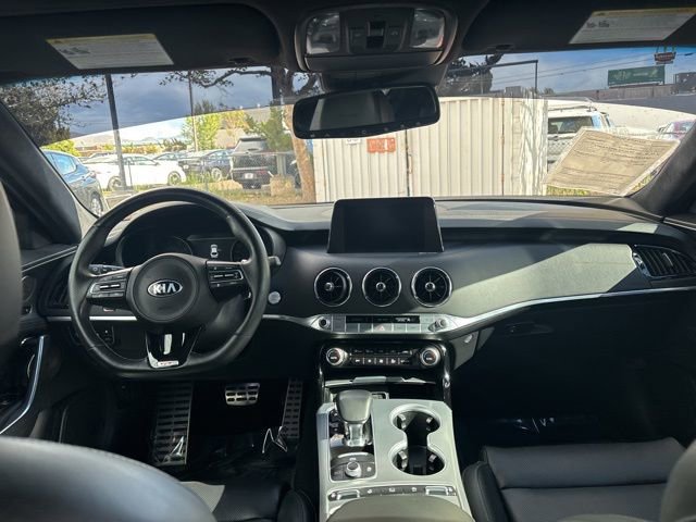 Used 2021 Kia Stinger GT2 image 33