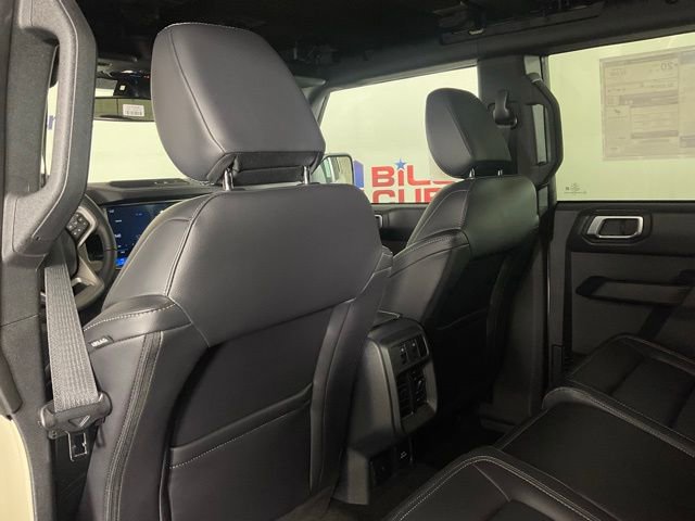 New 2025 Ford Bronco Outer Banks image 14