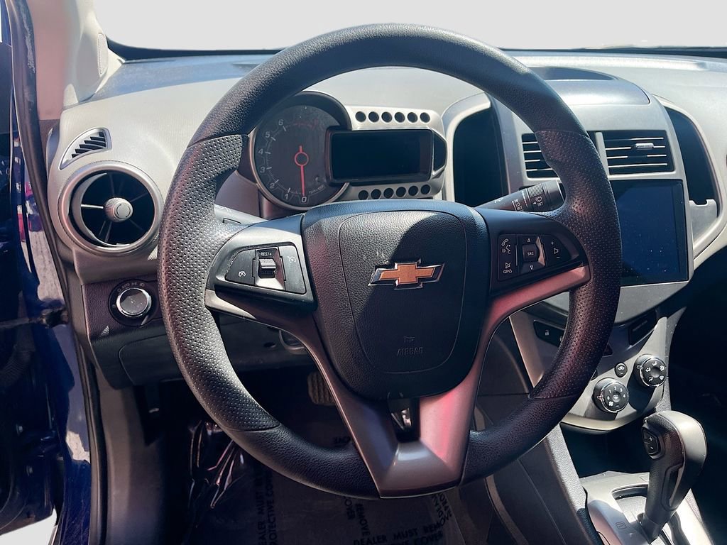Used 2014 Chevrolet Sonic LT FWD image 11
