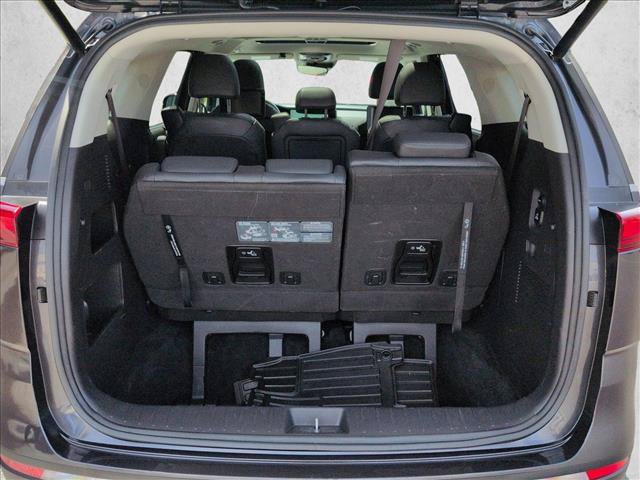 Used 2024 Kia Carnival SX Prestige FWD image 6