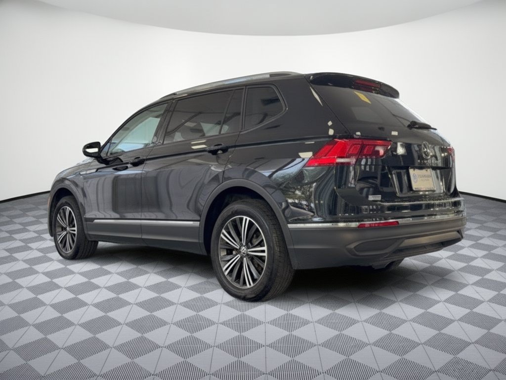 Used 2024 Volkswagen Tiguan Wolfsburg Edition FWD image 3