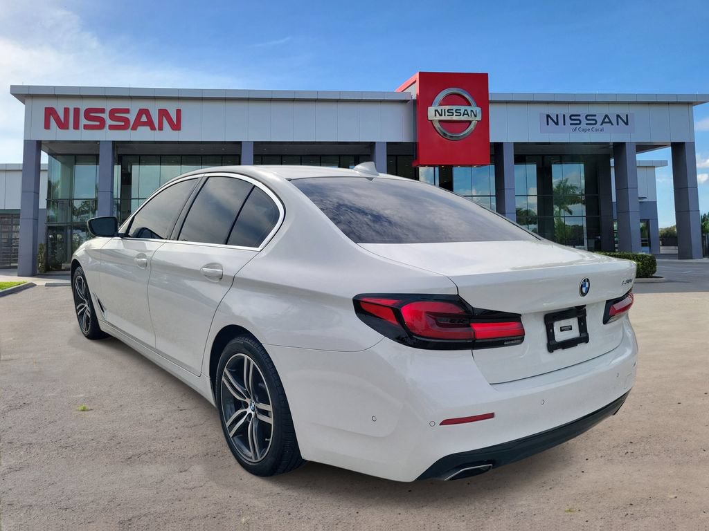 Used 2021 BMW 530i w/ Convenience Package RWD image 4