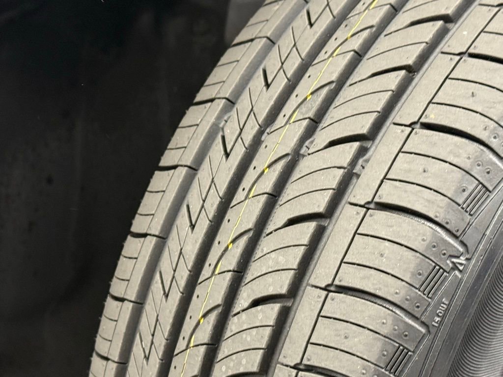 Used 2021 Jeep Cherokee Latitude image 13