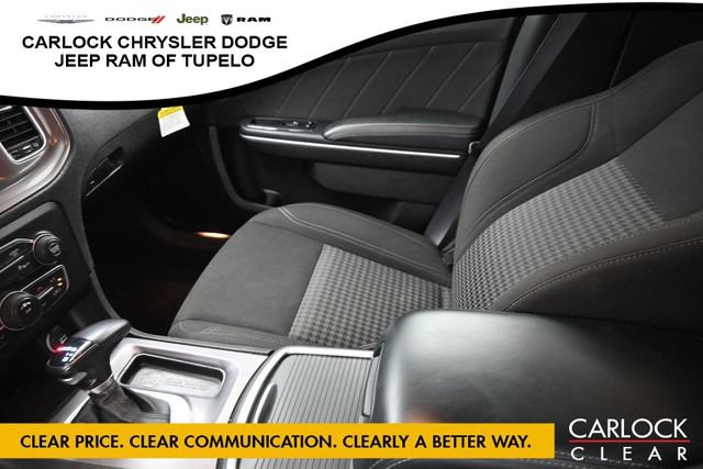 Used 2023 Dodge Charger SXT RWD image 24