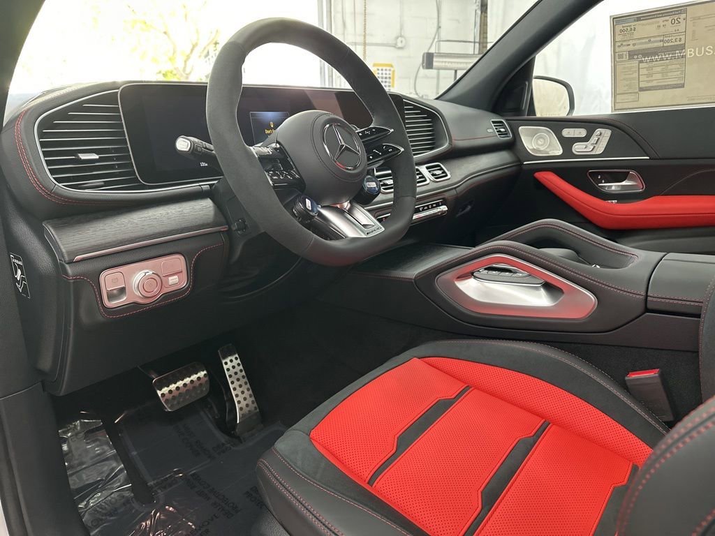 New 2025 Mercedes-Benz GLE 53 AMG 4MATIC image 13