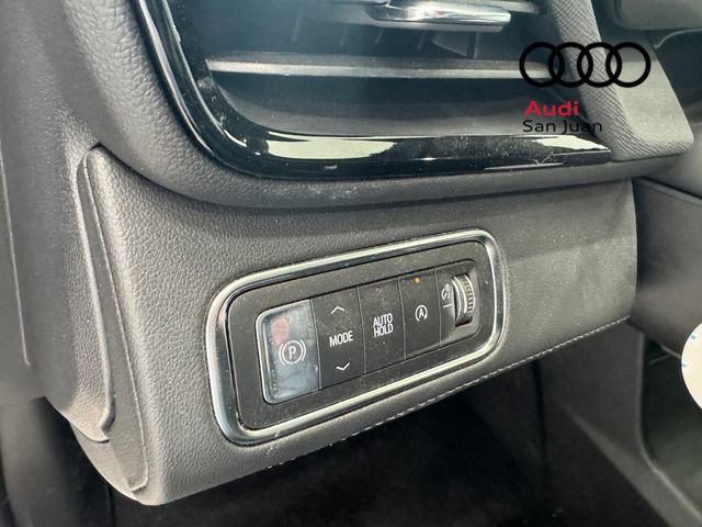 Used 2025 Buick Enclave Sport Touring FWD image 29