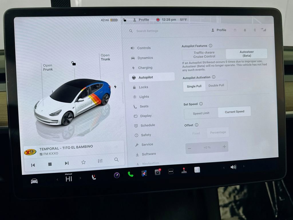 Used 2023 Tesla Model 3 Standard Range image 26