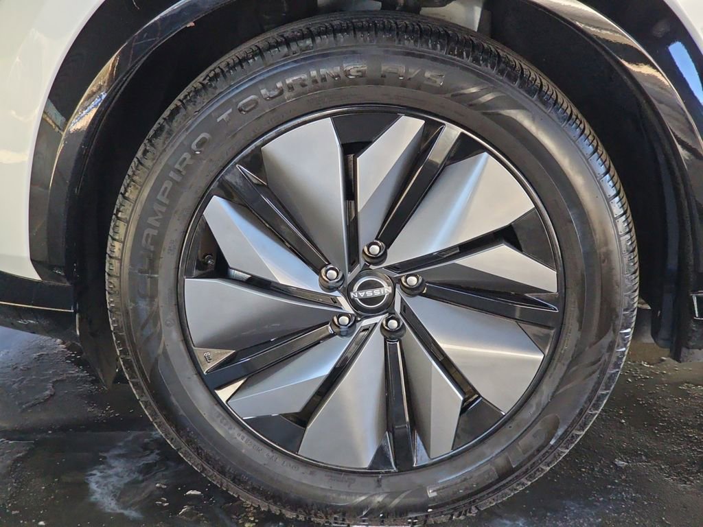 Used 2024 Nissan Ariya ENGAGE+ e-4ORCE image 25