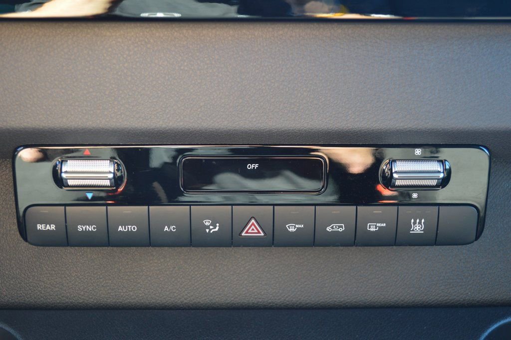 Used 2025 Mercedes-Benz Sprinter 2500 image 35