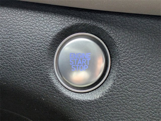 Used 2019 Hyundai Santa Fe SEL image 25