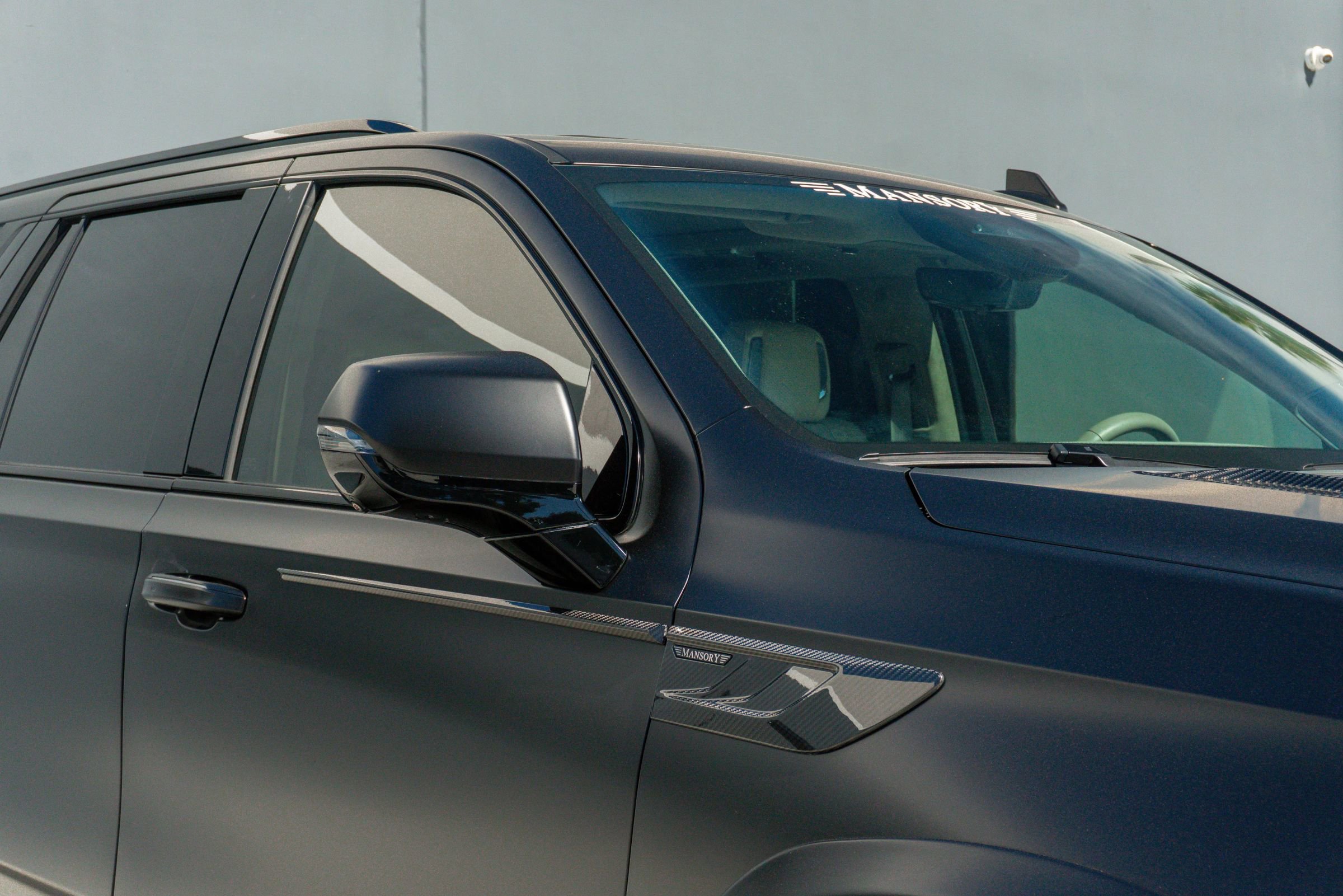 Used 2024 Cadillac Escalade Sport Platinum w/ LPO, ONYX Package image 30