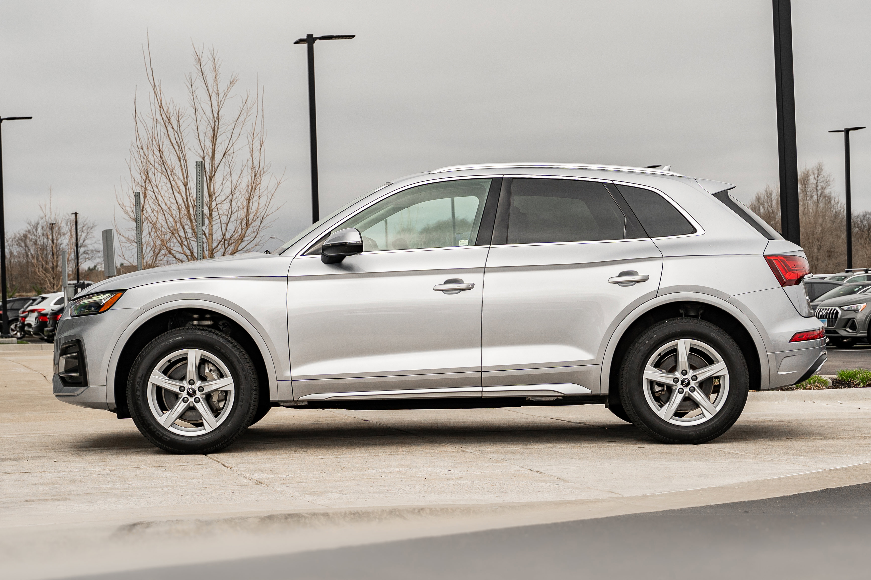 Certified 2023 Audi Q5 2.0T Premium w/ Convenience Package image 6