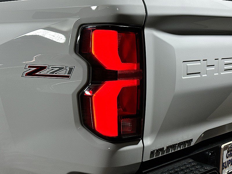Used 2023 Chevrolet Colorado Z71 w/ Z71 Convenience Package 2 image 31