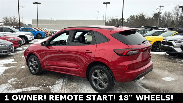 Used 2024 Ford Escape ST-Line image 4