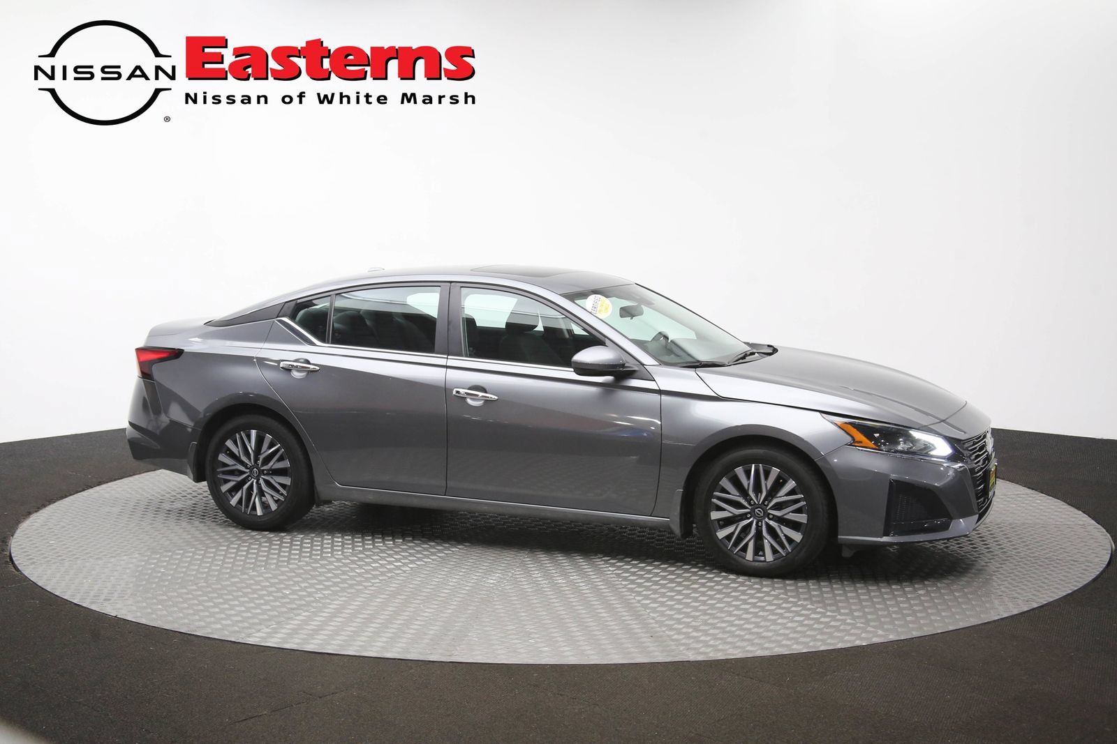 Used 2023 Nissan Altima 2.5 SV w/ SV Premium Package FWD image 47